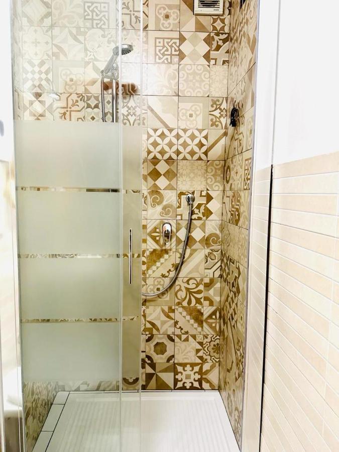 Rome Star Guesthouse Termini エクステリア 写真