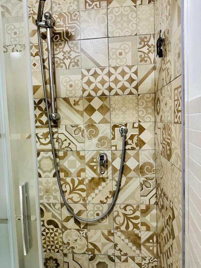 Rome Star Guesthouse Termini エクステリア 写真